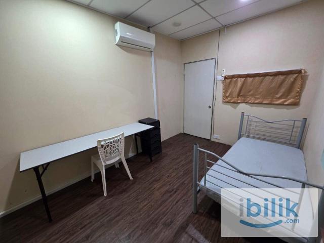 Room for rent in Petaling, Damansara Damai