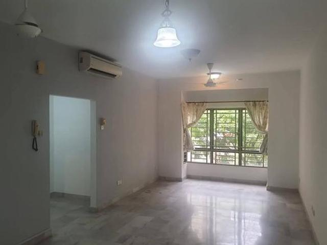 Apartment for sale in Petaling, Damansara Damai