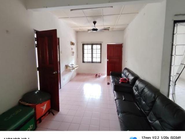 Townhouse for rent in Petaling, Damansara Damai