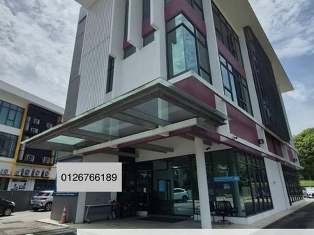 Shop for rent in Petaling, Alam Impian