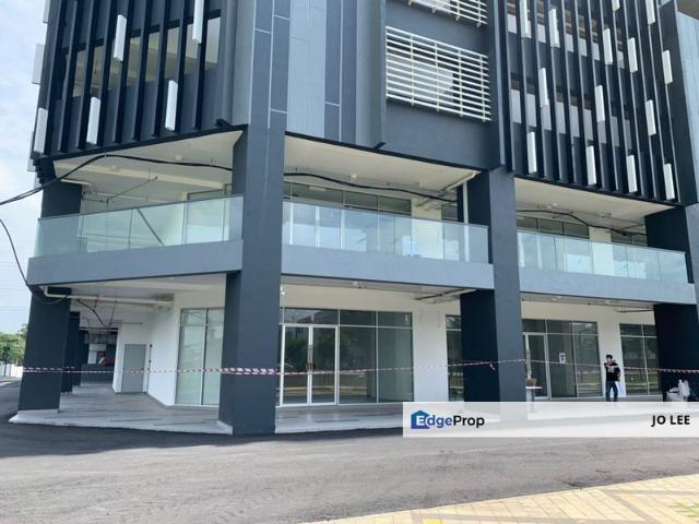 Shop for rent in Alam Impian, Selangor