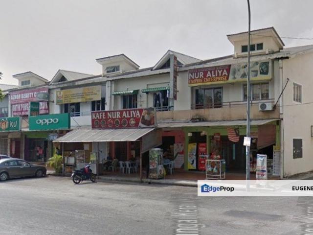 Shop for rent in Alam Impian, Selangor