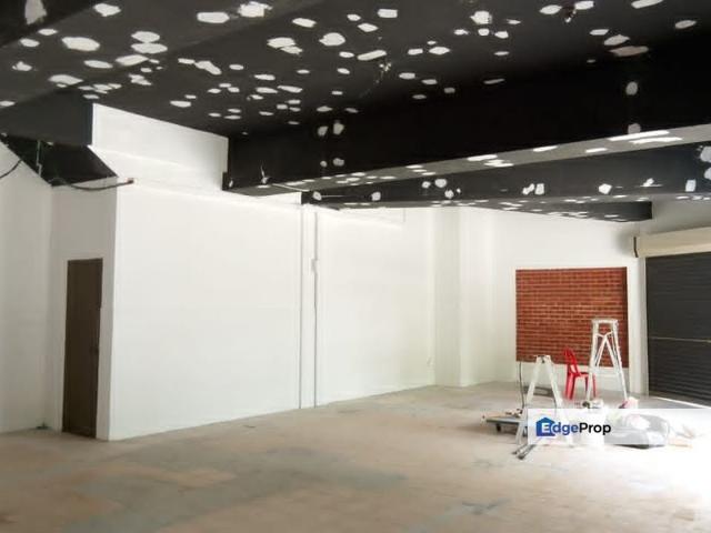 Shop for rent in Alam Impian, Selangor