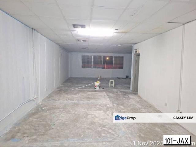 Shop for rent in Alam Impian, Selangor