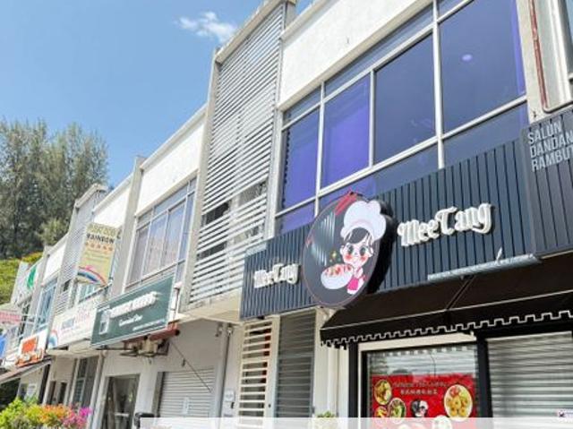 Shop for rent in Alam Impian, Selangor