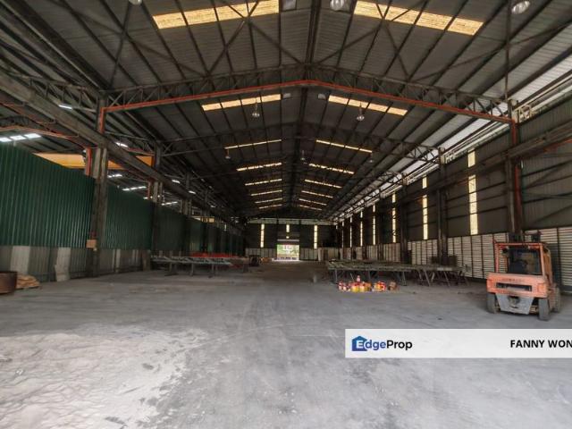 Warehouse for rent in Alam Impian, Selangor