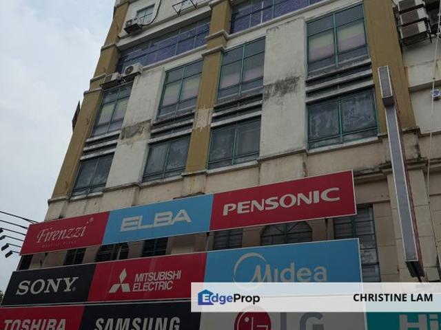 Shop for rent in Alam Impian, Selangor