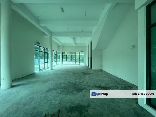 Shop for sale in Alam Impian, Selangor