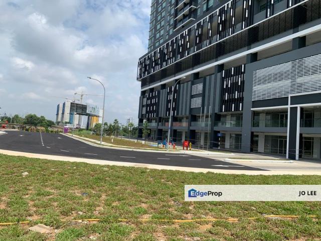 Shop for rent in Alam Impian, Selangor