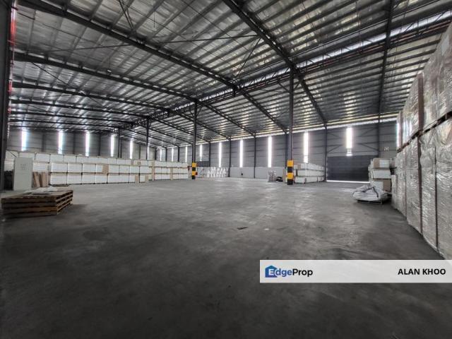 Warehouse for sale in Alam Impian, Selangor