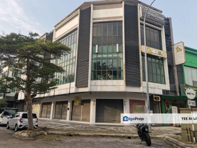 Shop for rent in Alam Impian, Selangor