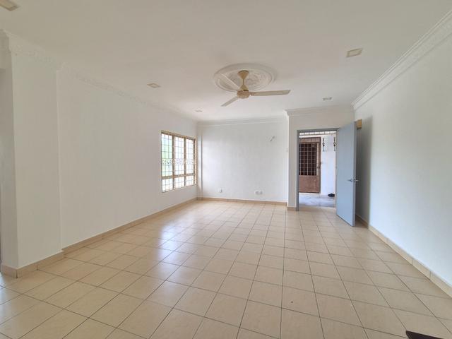 Apartment for sale in Petaling, Alam Impian