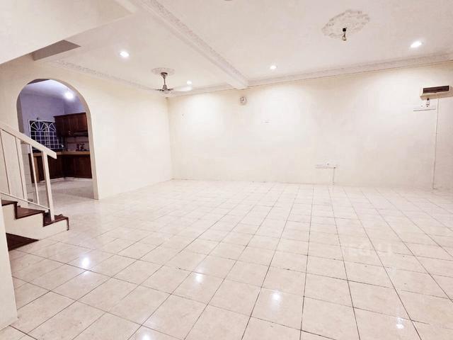 Terraced House for sale in Seksyen 31, Shah Alam