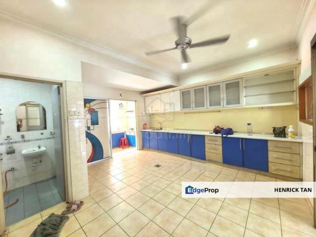 House for sale in Petaling, Alam Impian