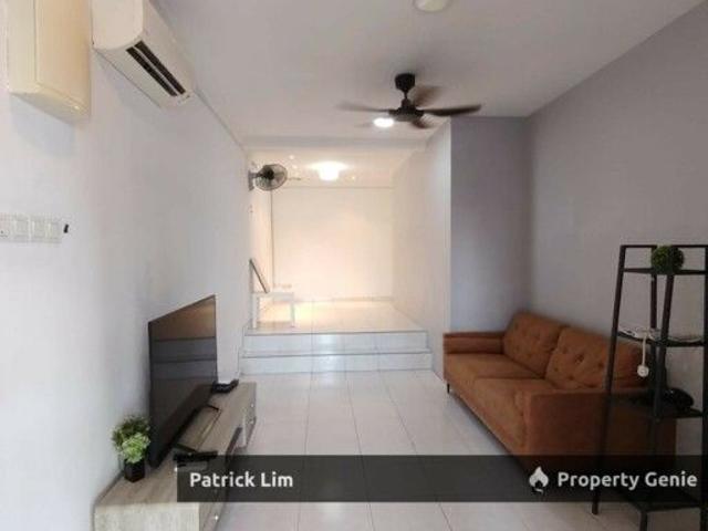Townhouse for rent in Malaka