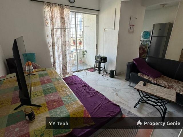 Duplex for sale in Malaka