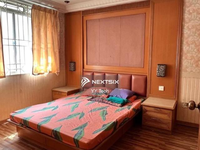 Apartment for rent in Malaka