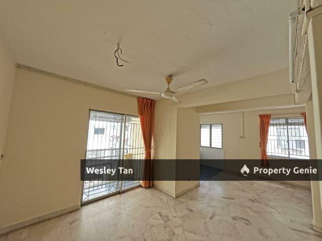 Apartment for rent in Malaka
