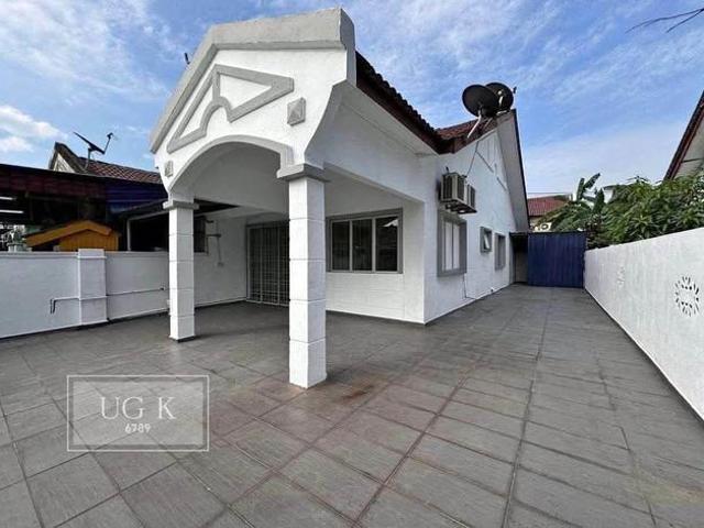 Terraced House for sale in Pelabuhan Klang, Bandaraya Klang