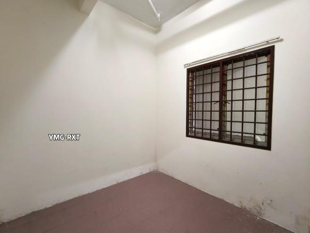 Residential House for rent in Hulu Selangor, Selangor