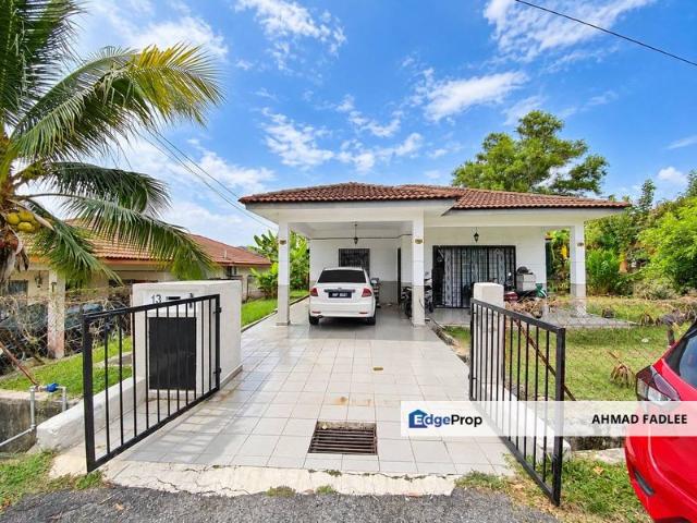 House for sale in Seri Kembangan, Majlis Bandaraya Subang Jaya