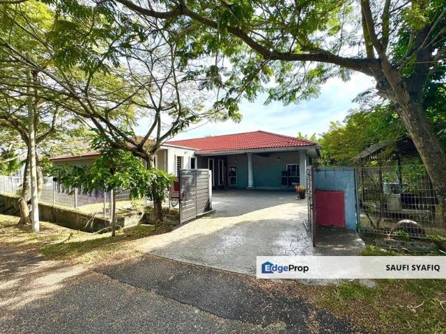 House for sale in Petaling, Subang Jaya