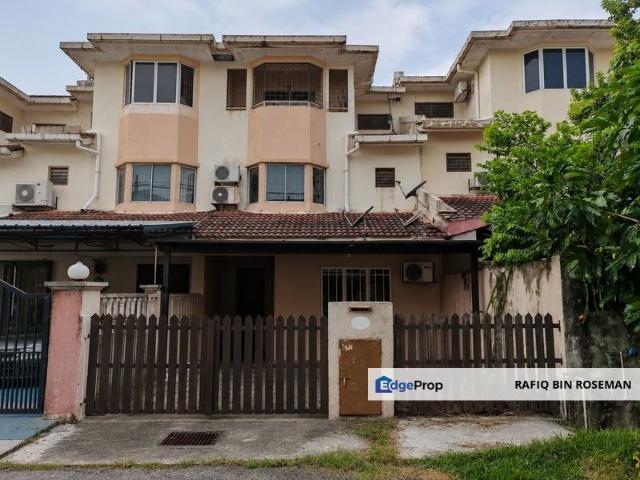 House for sale in Petaling, Subang Jaya