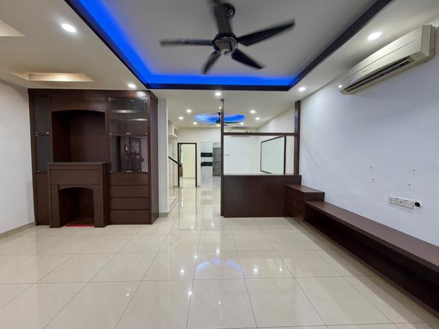 Terraced House for rent in Wellesley, Penang