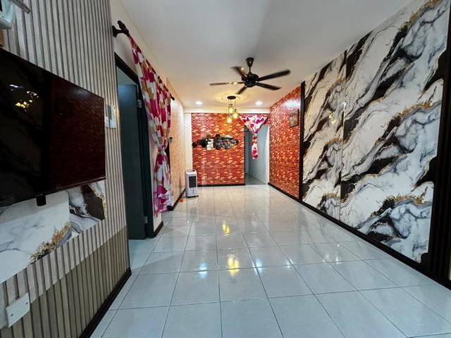 Terraced House for sale in Kuching
