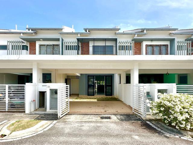 Terraced House for sale in Nilai, Negeri Sembilan