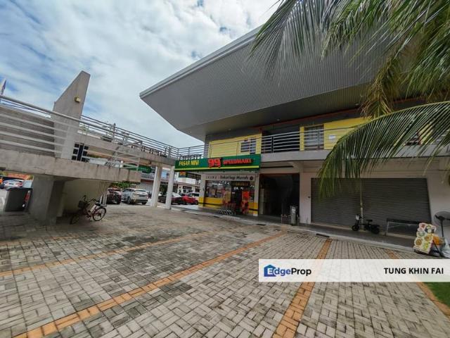 Shop for sale in Kompleks Perumahan Ibu Pejabat Polis Daerah IPD Melaka Tengah, Bandaraya Melaka