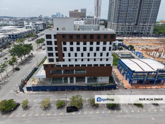 Shop for sale in Malaka