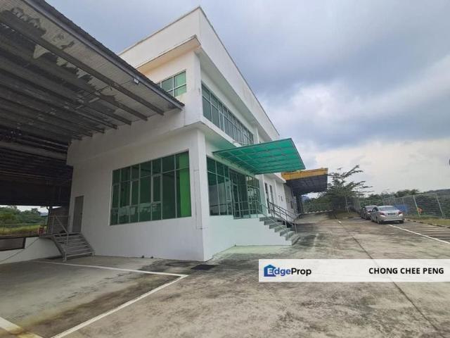 Warehouse for sale in Kota Tinggi