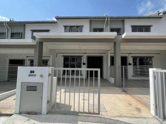Terraced House for sale in Tanjong Sepat, Selangor