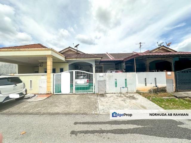 House for sale in Evira Warisan Puteri, Sepang