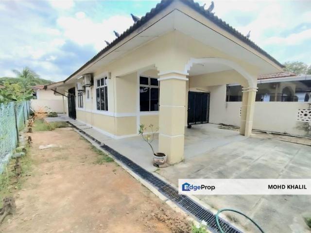 House for sale in Tanjong Sepat, Selangor