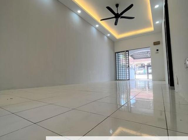 House for sale in Tanjong Sepat, Selangor