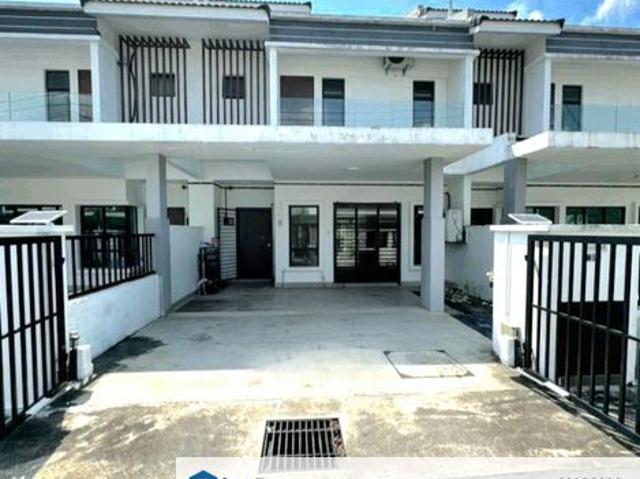 House for sale in Tanjong Sepat, Selangor