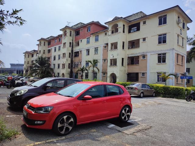 Apartment for sale in Tanjong Sepat, Selangor