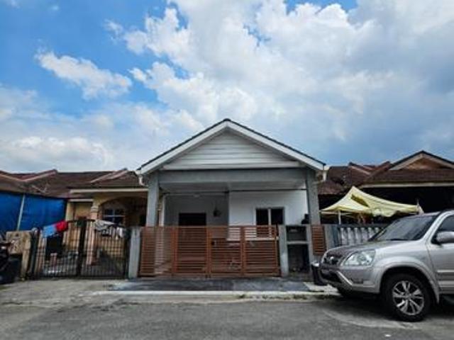 Terraced House for rent in Tanjong Sepat, Selangor