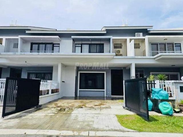 Terraced House for sale in Tanjong Sepat, Selangor