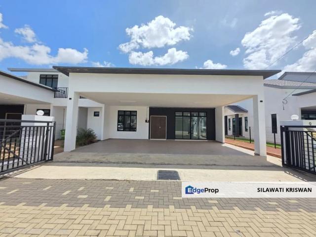 House for sale in Easy Avenue Commercial Point, Kuantan
