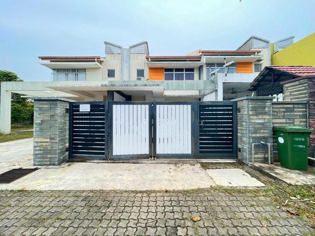Terraced House for sale in Kuantan