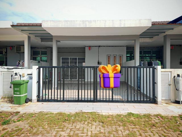 Terraced House for sale in Kuantan