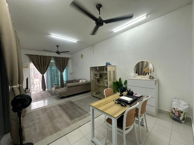 Terraced House for sale in Ulu Tiram, Johor