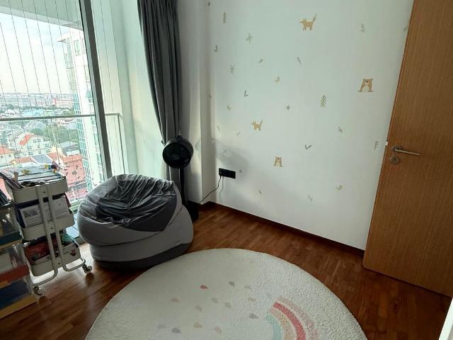 Condominium for sale in Hougang, 19 North East, Hougang