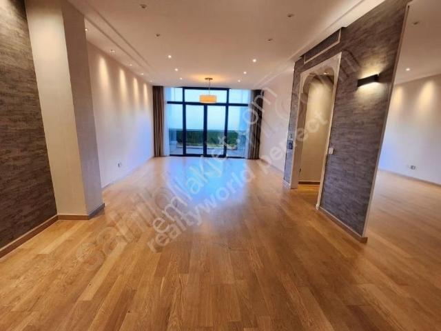 Zekeriyaköy Mahallesi, Sariyer içerisinde kiralık mülk