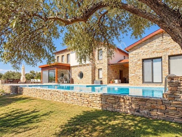 Eğrekli, Köyceğiz içerisinde satılık Villa