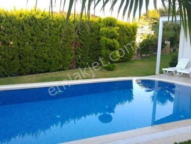Bodrum, Muğla içerisinde kiralık Villa