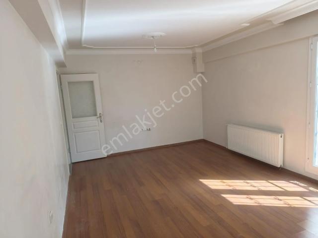 Gaziemir, İzmir içerisinde kiralık mülk